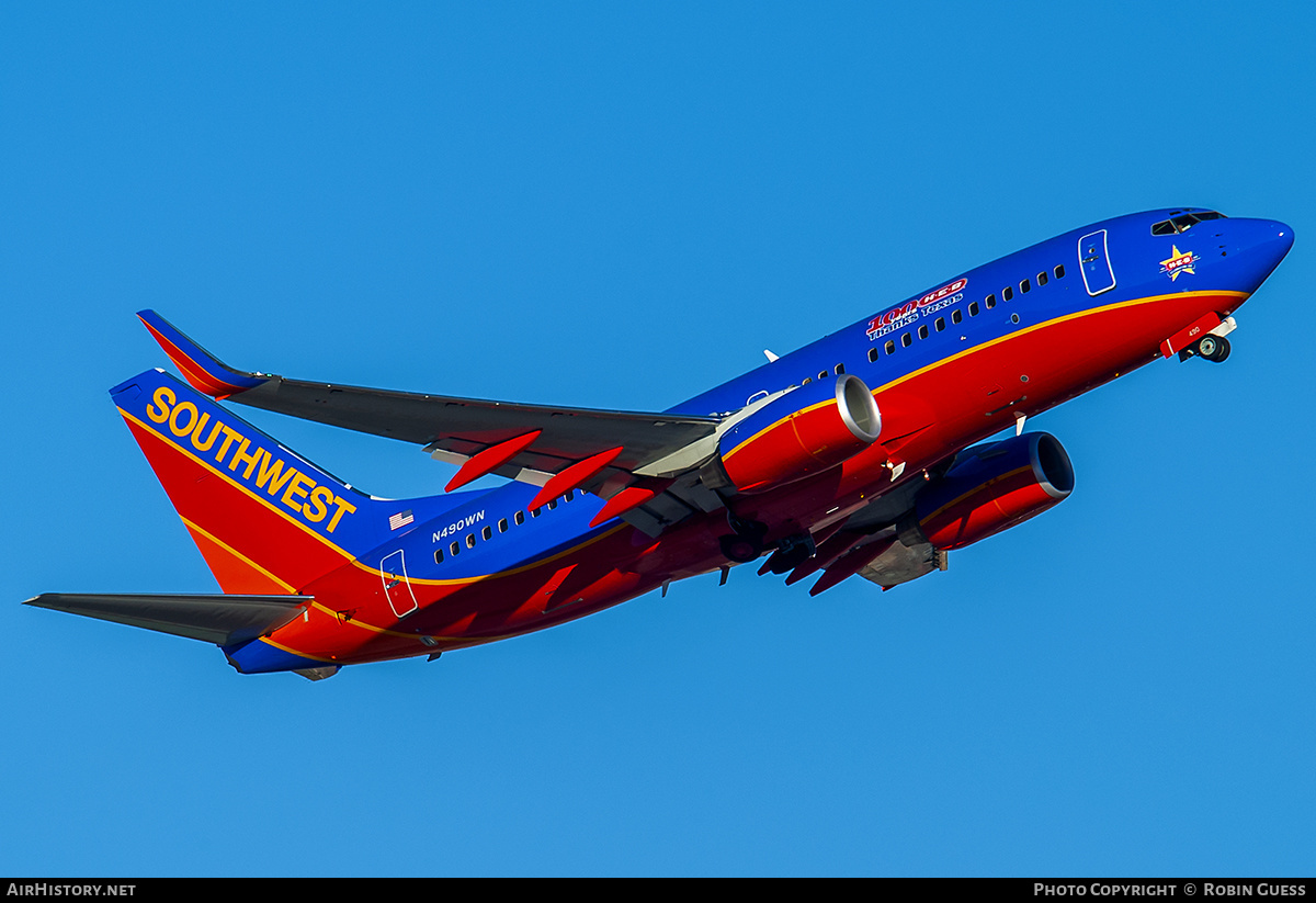 Aircraft Photo of N490WN | Boeing 737-7H4 | Southwest Airlines | AirHistory.net #325937