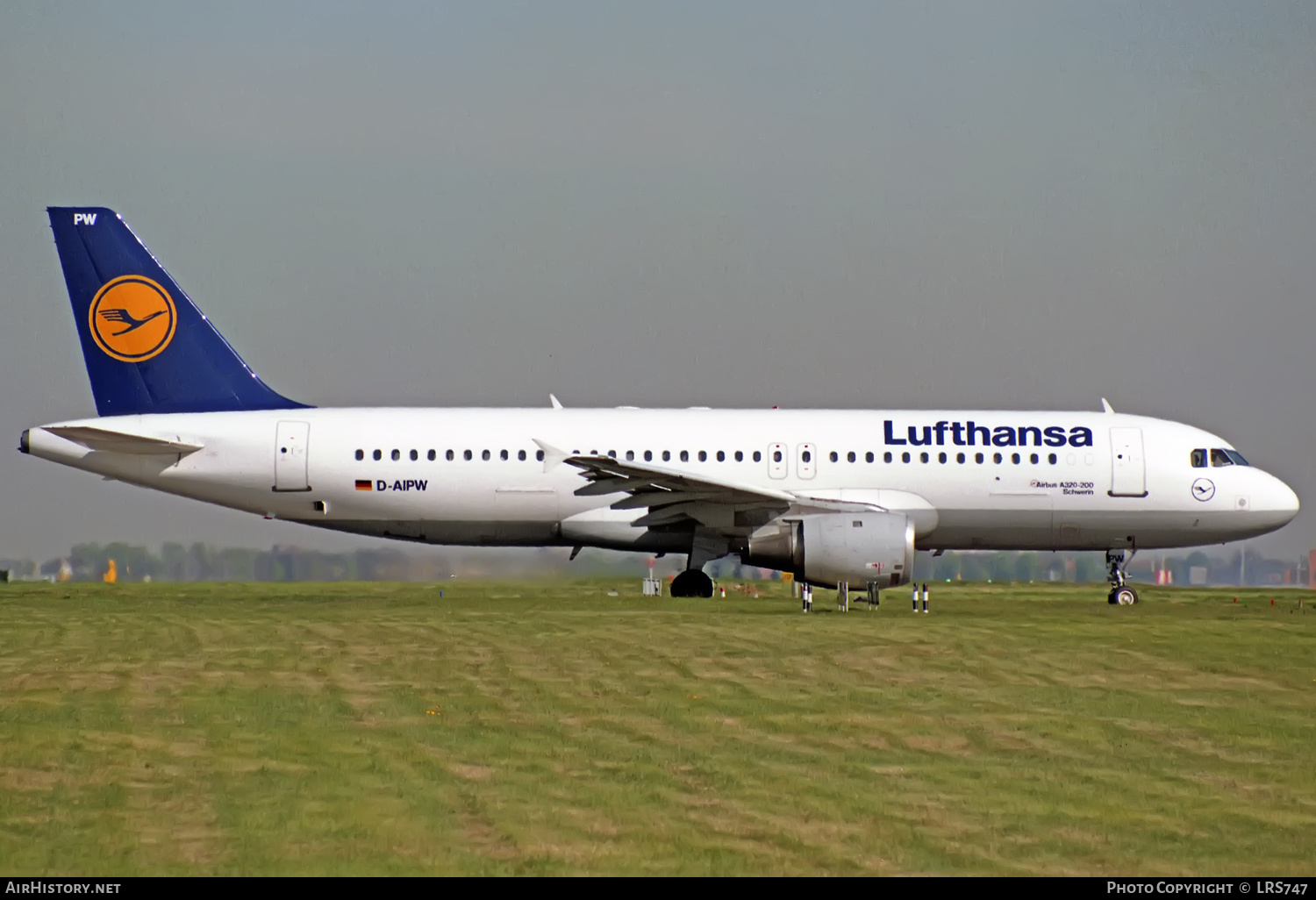Aircraft Photo of D-AIPW | Airbus A320-211 | Lufthansa | AirHistory.net #325964