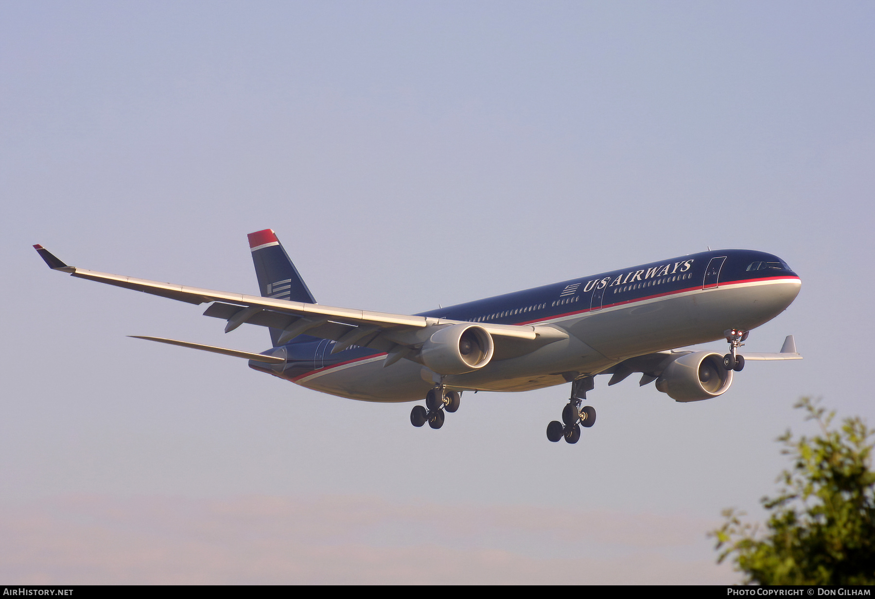 Aircraft Photo of N677UW | Airbus A330-323 | US Airways | AirHistory.net #326034