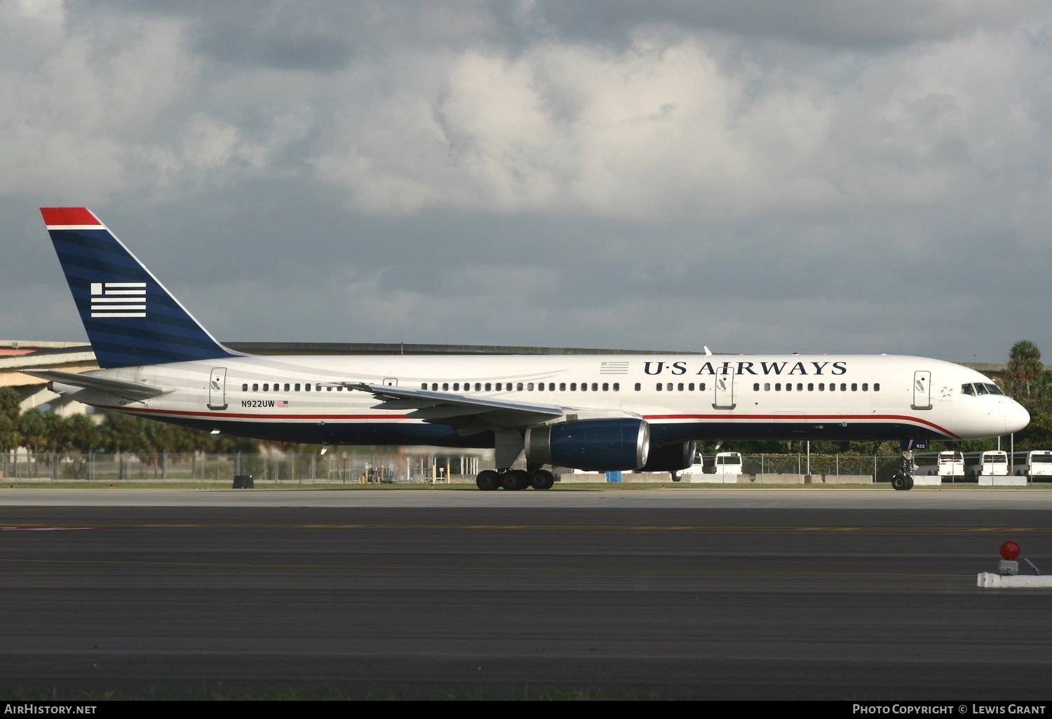 Aircraft Photo of N922UW | Boeing 757-225 | US Airways | AirHistory.net #326059