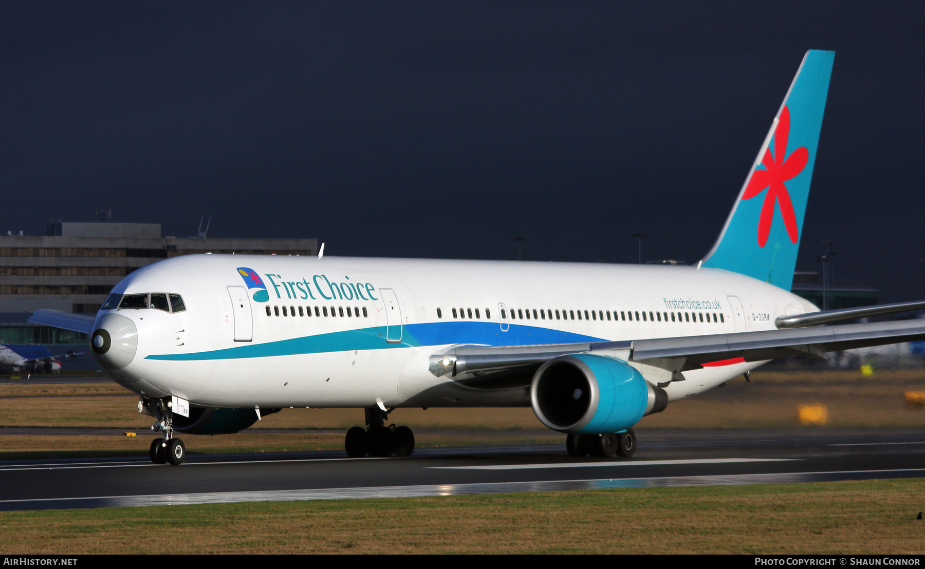 Aircraft Photo of G-OOBM | Boeing 767-324/ER | First Choice Airways | AirHistory.net #326096