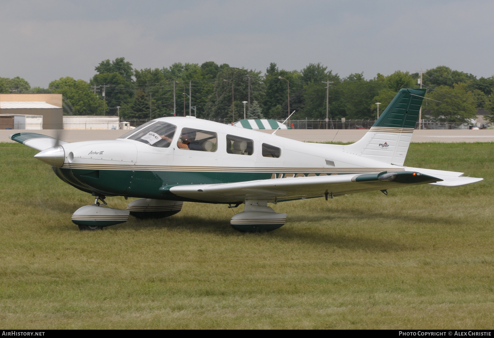 Aircraft Photo of N52326 | Piper PA-28-181 Archer III | AirHistory.net #326100