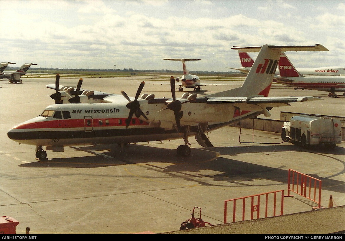 Aircraft Photo of N707ZW | De Havilland Canada DHC-7-102 Dash 7 | Air Wisconsin | AirHistory.net #326101