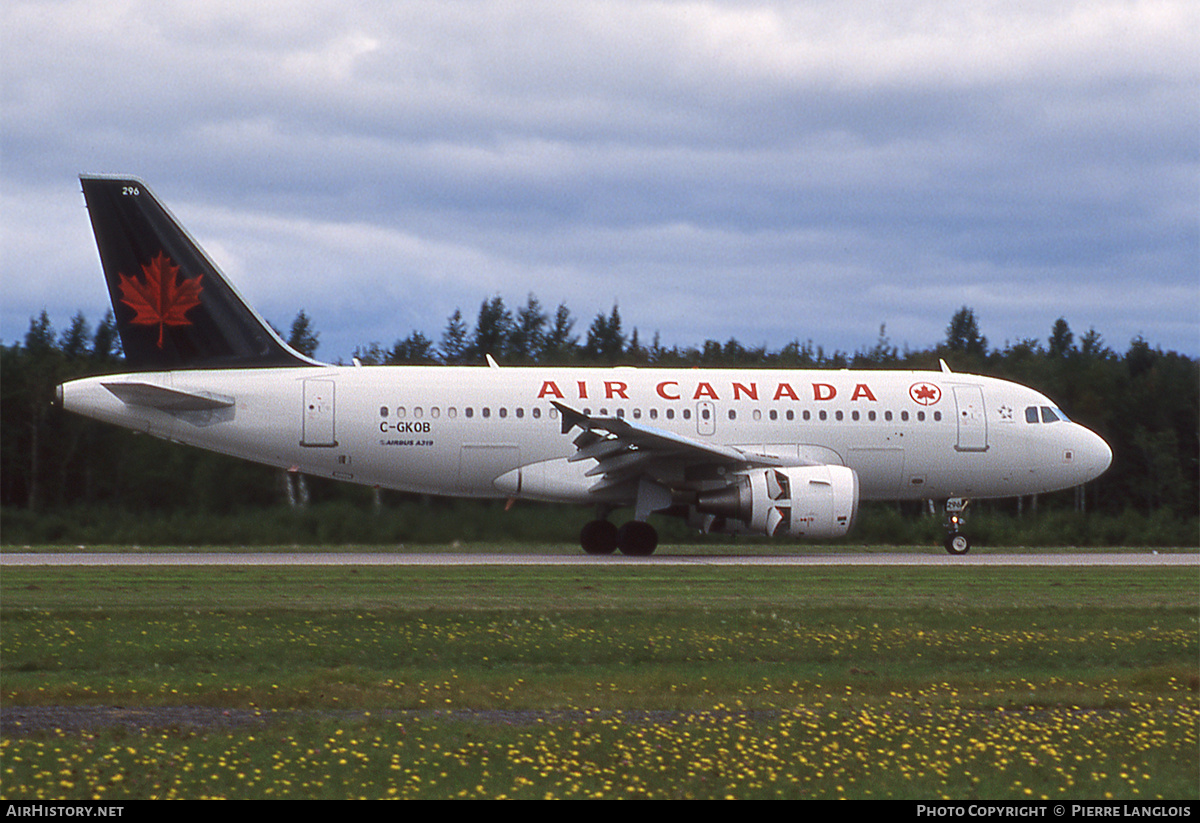 Aircraft Photo of C-GKOB | Airbus A319-112 | Air Canada | AirHistory.net #326104