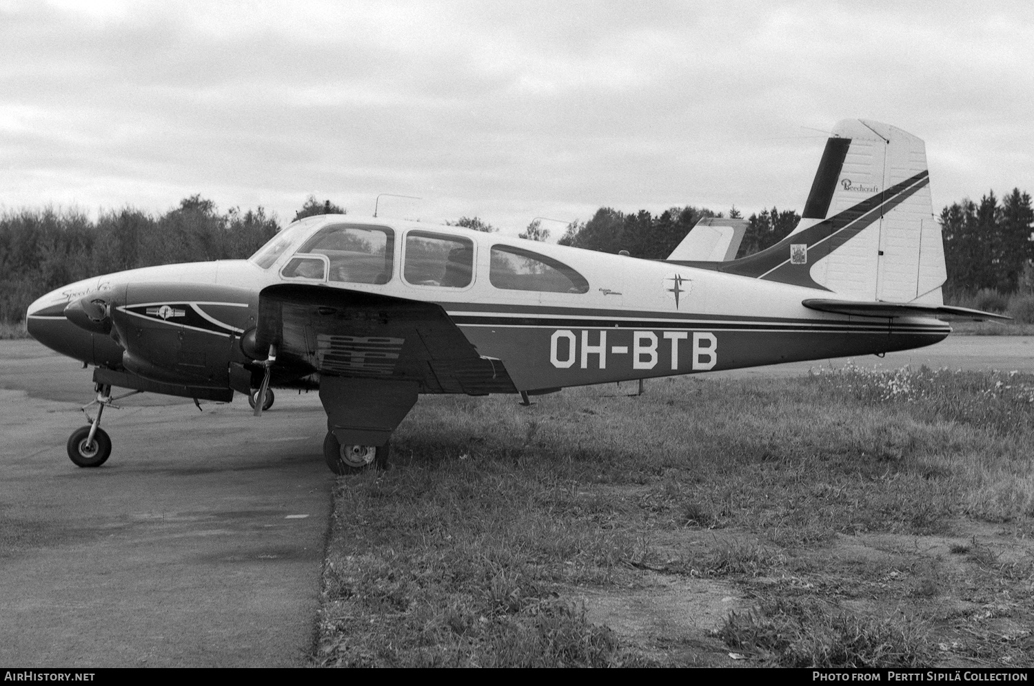 Aircraft Photo of OH-BTB | Beech B95A Travel Air | AirHistory.net #326169