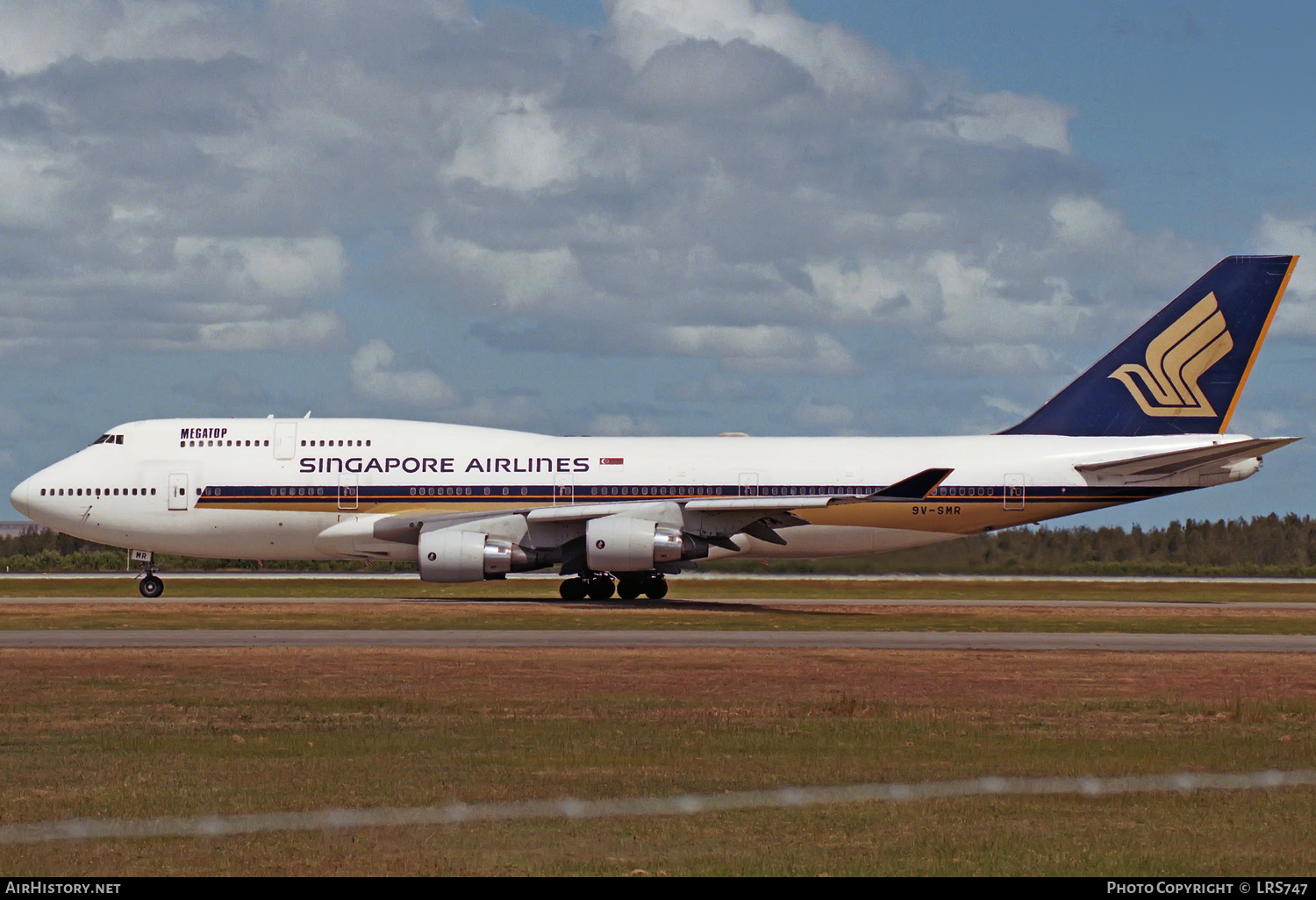 Aircraft Photo of 9V-SMR | Boeing 747-412 | Singapore Airlines | AirHistory.net #326198