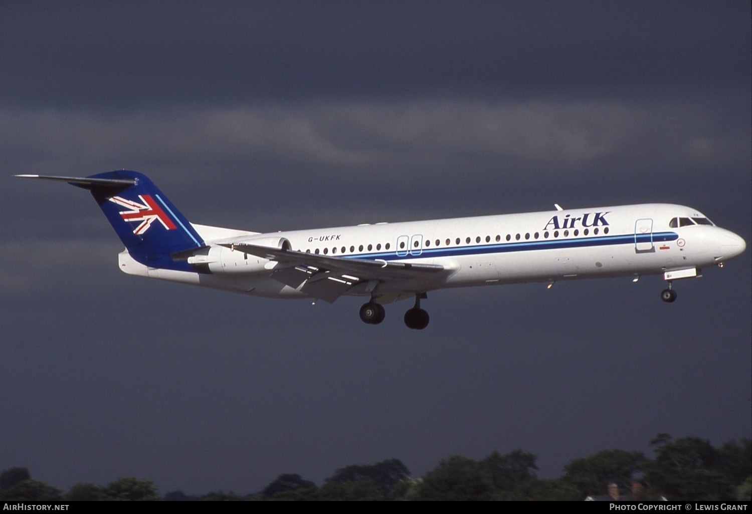 Aircraft Photo of G-UKFK | Fokker 100 (F28-0100) | Air UK | AirHistory.net #326273