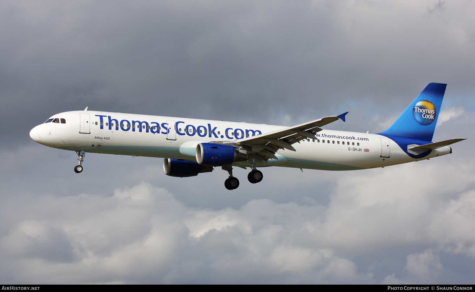 Aircraft Photo of G-DHJH | Airbus A321-211 | Thomas Cook Airlines | AirHistory.net #326363
