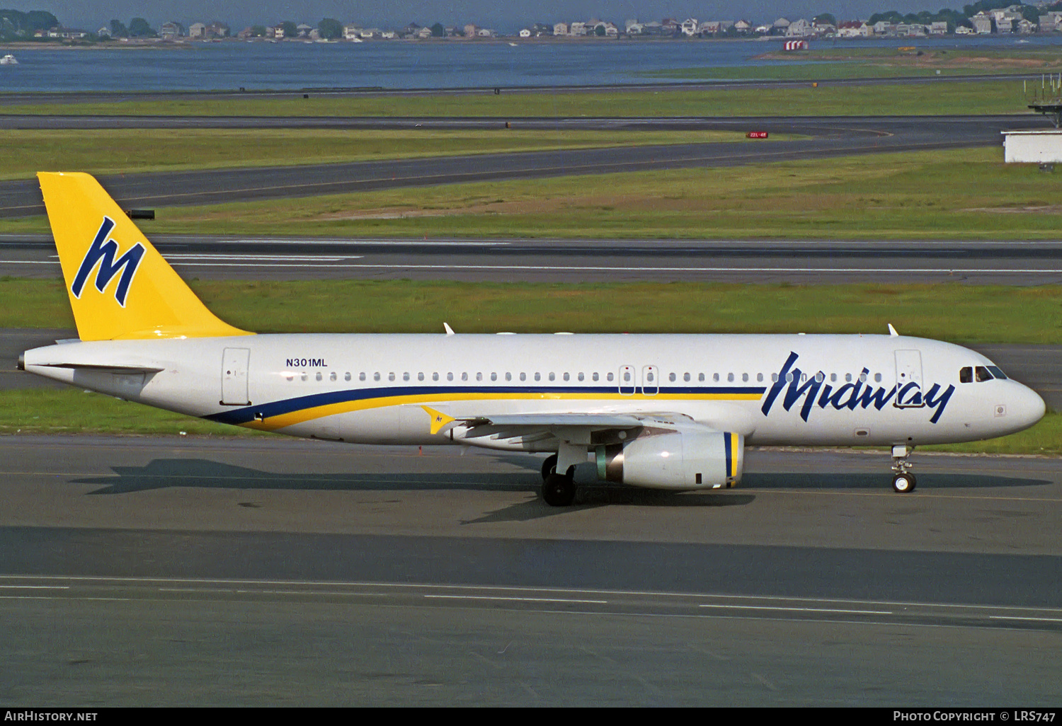 Aircraft Photo of N301ML | Airbus A320-231 | Midway Airlines | AirHistory.net #326394