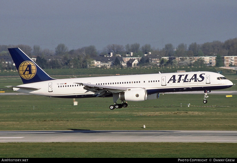 Aircraft Photo of TC-OGB | Boeing 757-225 | Atlas International Airways | AirHistory.net #326421