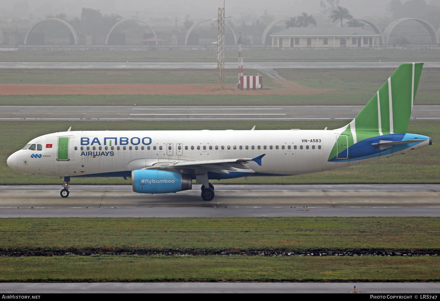 Aircraft Photo of VN-A583 | Airbus A320-232 | Bamboo Airways | AirHistory.net #326431