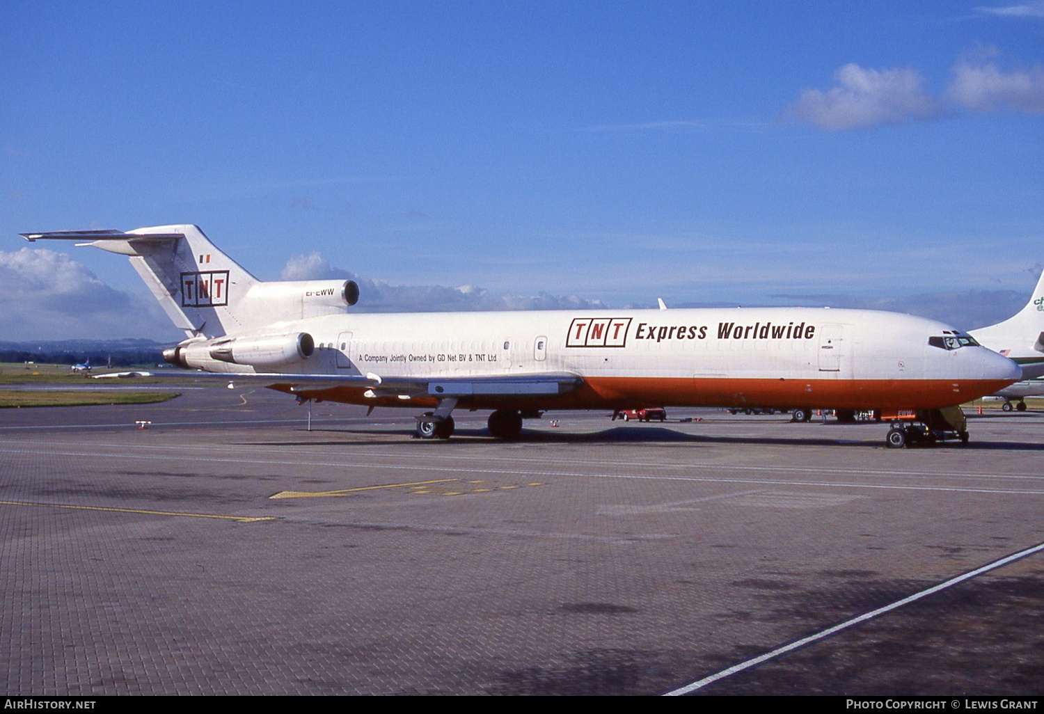 Aircraft Photo of EI-EWW | Boeing 727-243/Adv(F) | TNT Express | AirHistory.net #326557