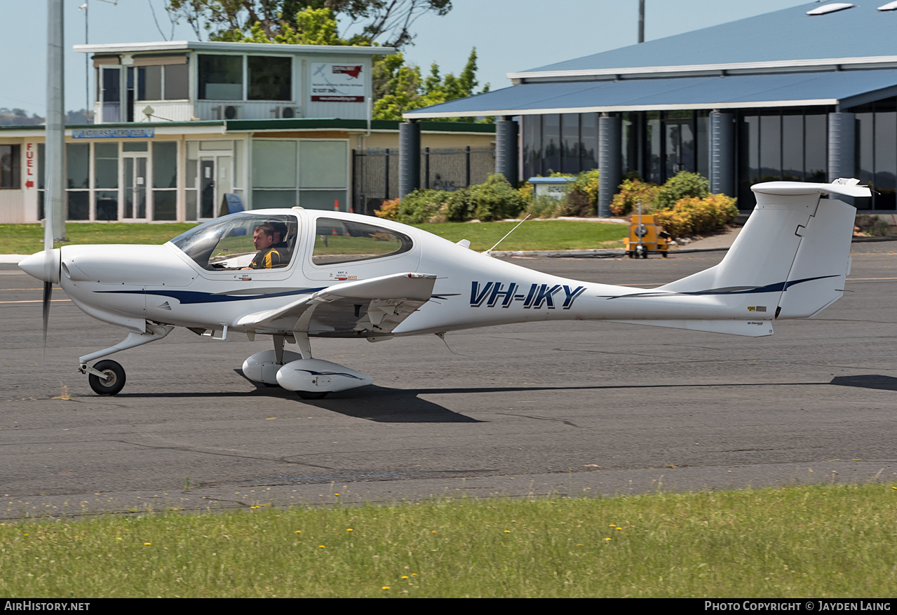 Aircraft Photo of VH-IKY | Diamond DA40 Diamond Star | AirHistory.net #326587