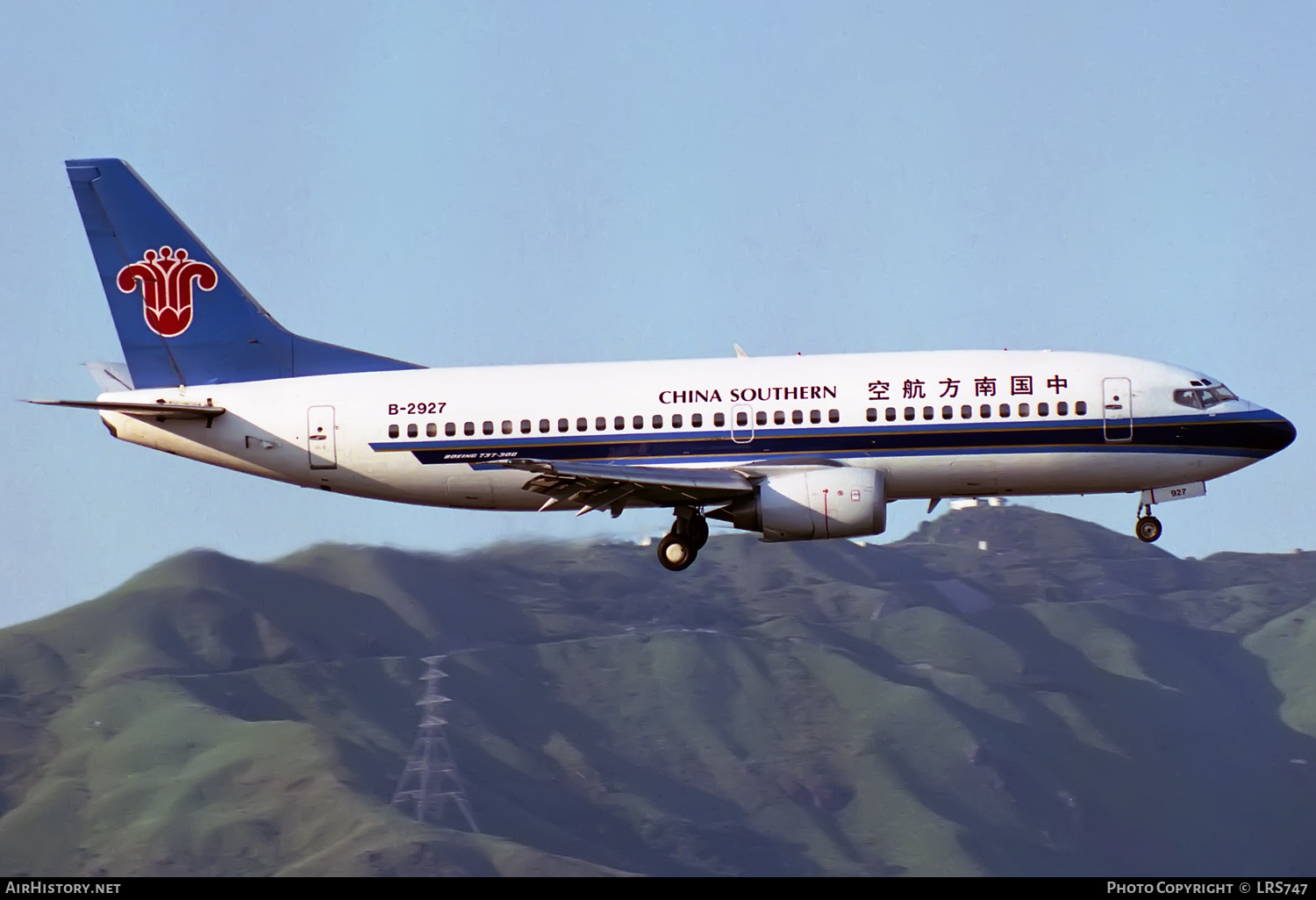 Aircraft Photo of B-2927 | Boeing 737-31B | China Southern Airlines | AirHistory.net #326613