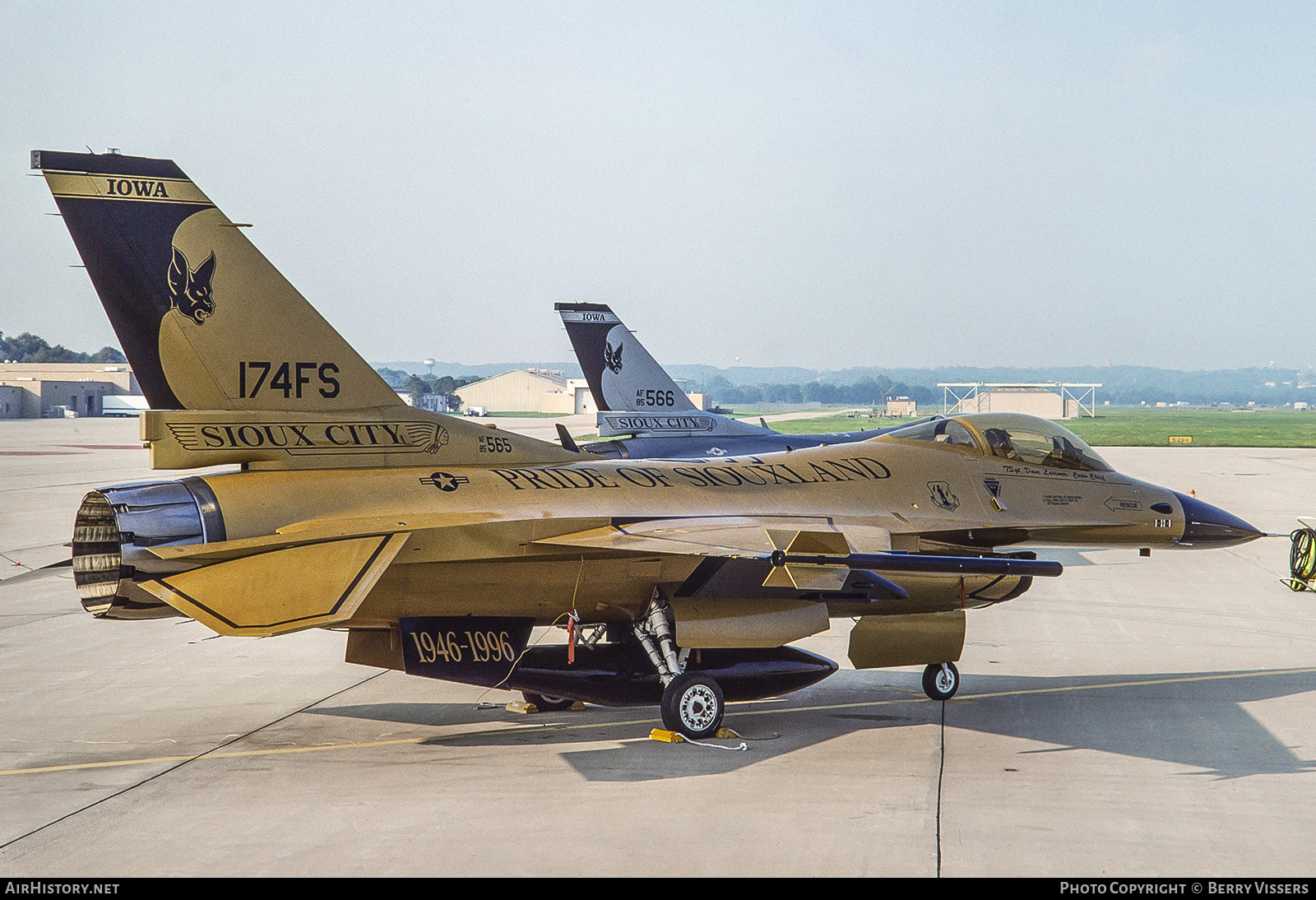 Aircraft Photo of 85-1565 / AF85-565 | General Dynamics F-16C Fighting Falcon | USA - Air Force | AirHistory.net #326809