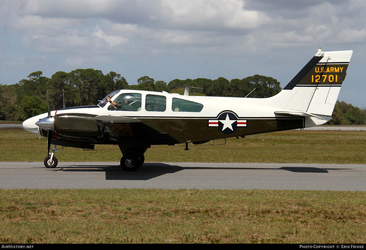 Aircraft Photo of N4167P / 65-12701 | Beech T-42A Cochise (B55B) | USA - Army | AirHistory.net #326854
