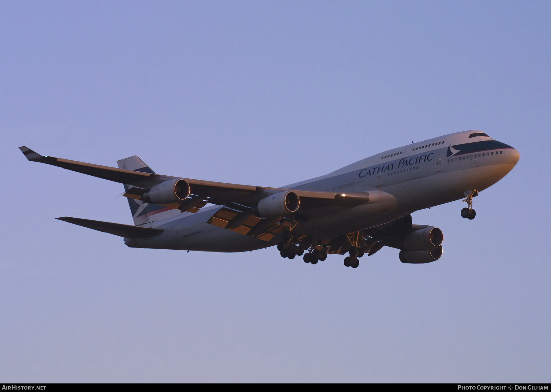 Aircraft Photo of B-HOZ | Boeing 747-467 | Cathay Pacific Airways | AirHistory.net #326871