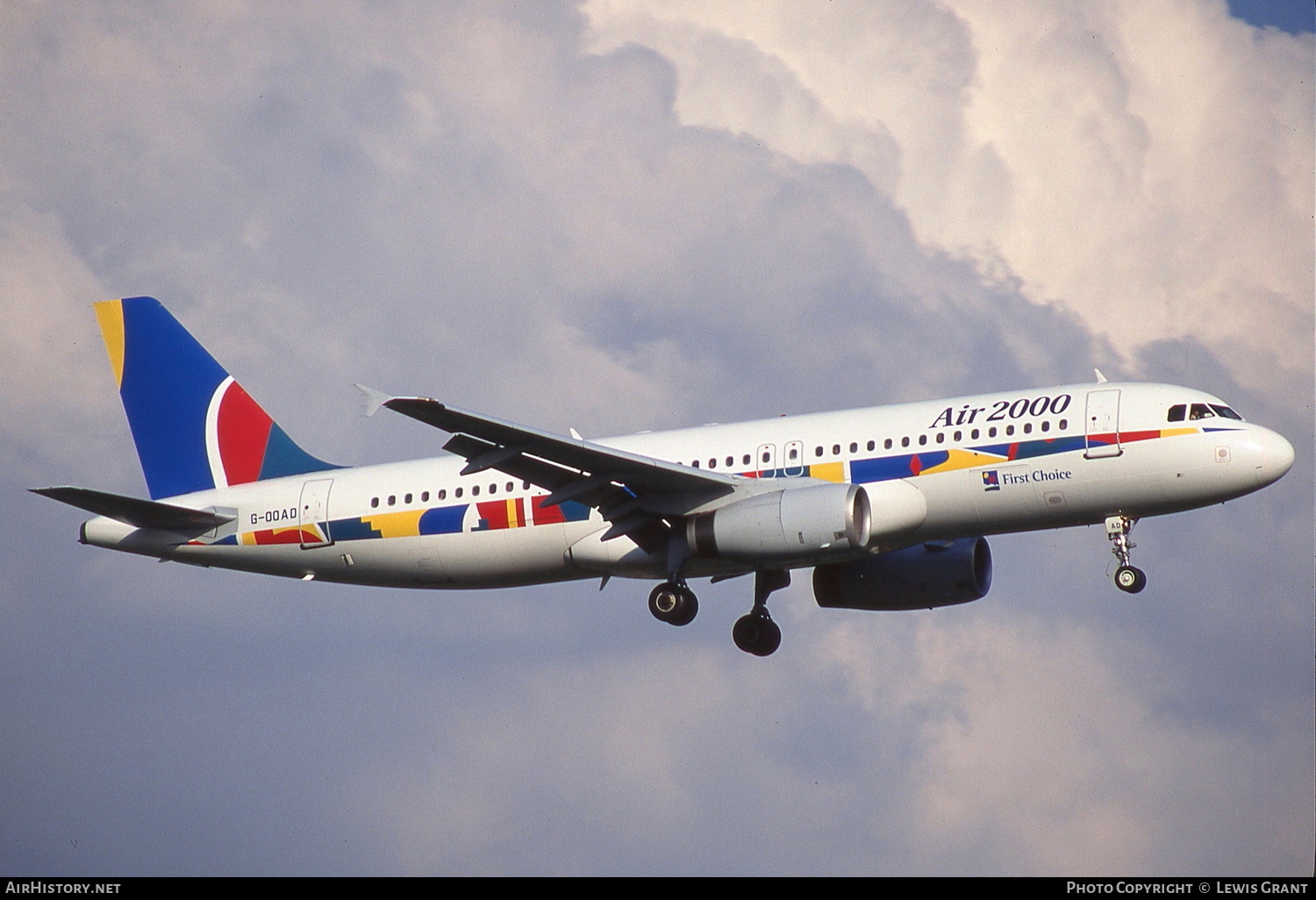 Aircraft Photo of G-OOAD | Airbus A320-231 | Air 2000 | AirHistory.net #326924