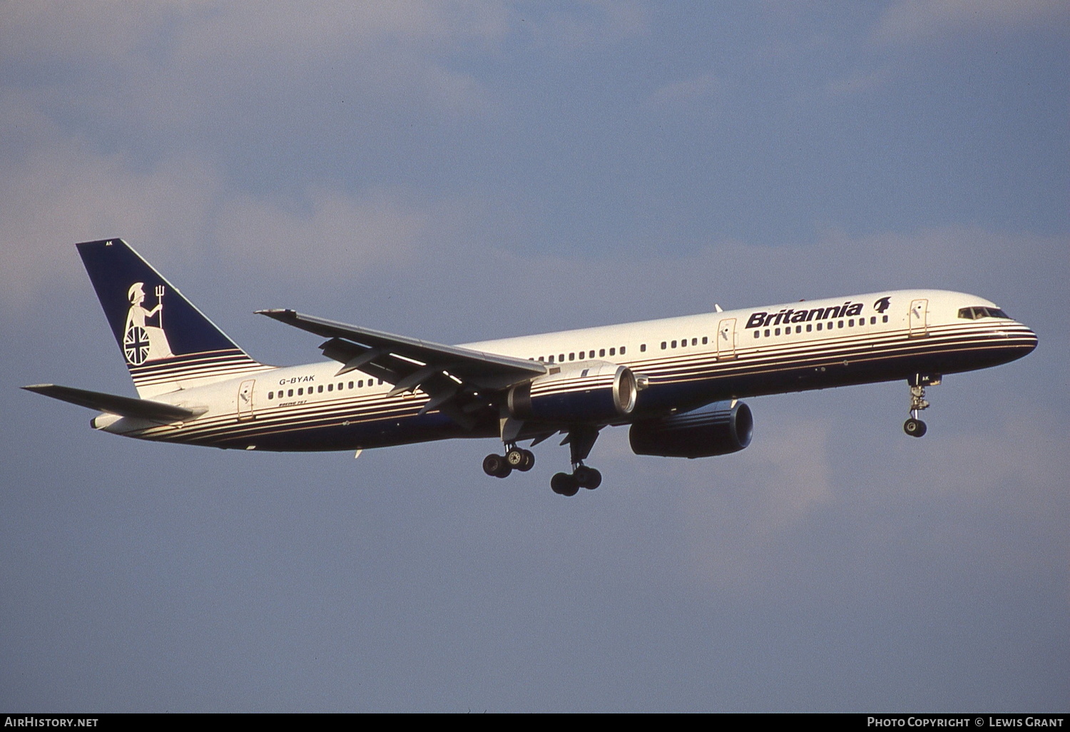 Aircraft Photo of G-BYAK | Boeing 757-204 | Britannia Airways | AirHistory.net #326925