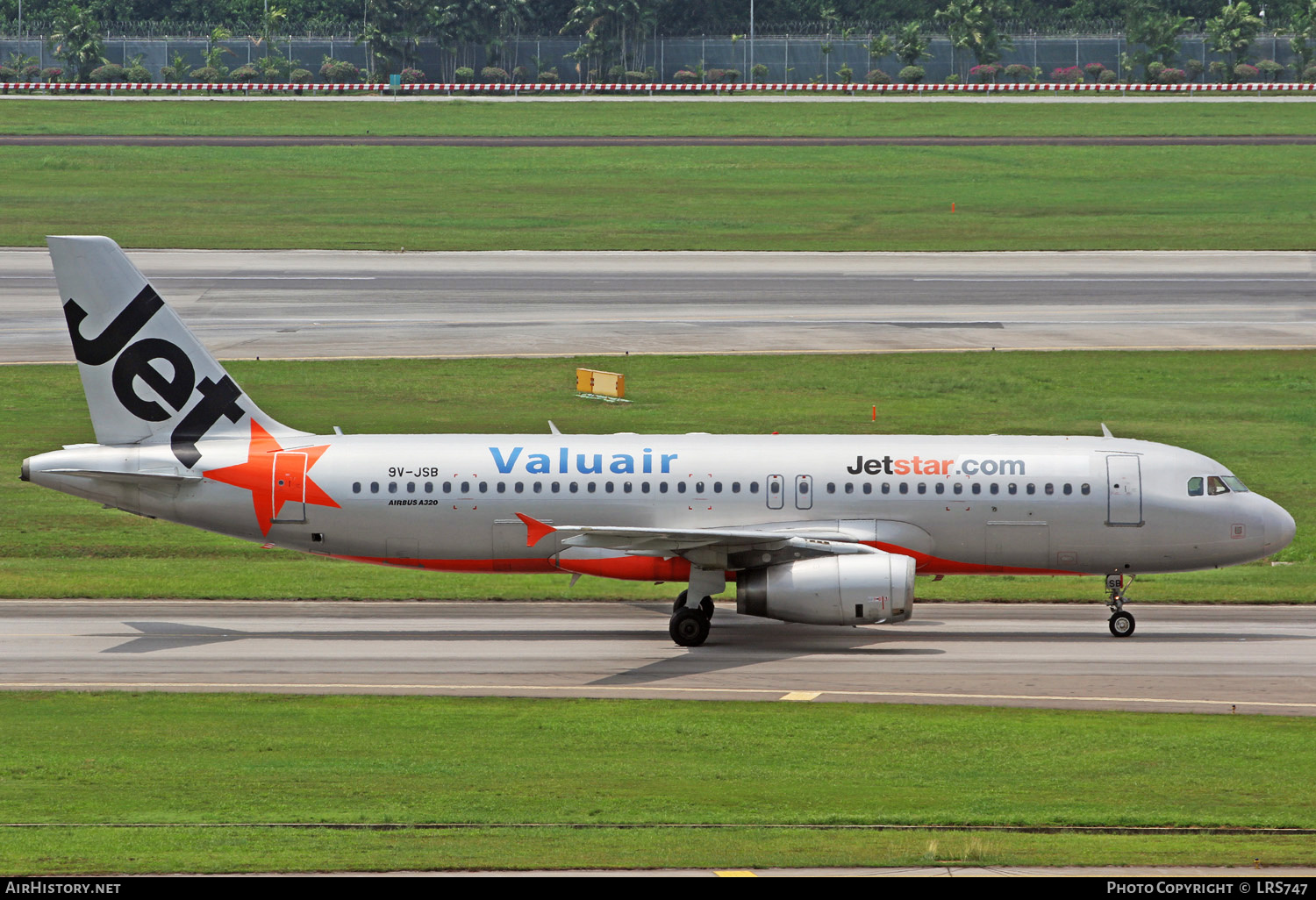 Aircraft Photo of 9V-JSB | Airbus A320-232 | Jetstar Airways | AirHistory.net #327063