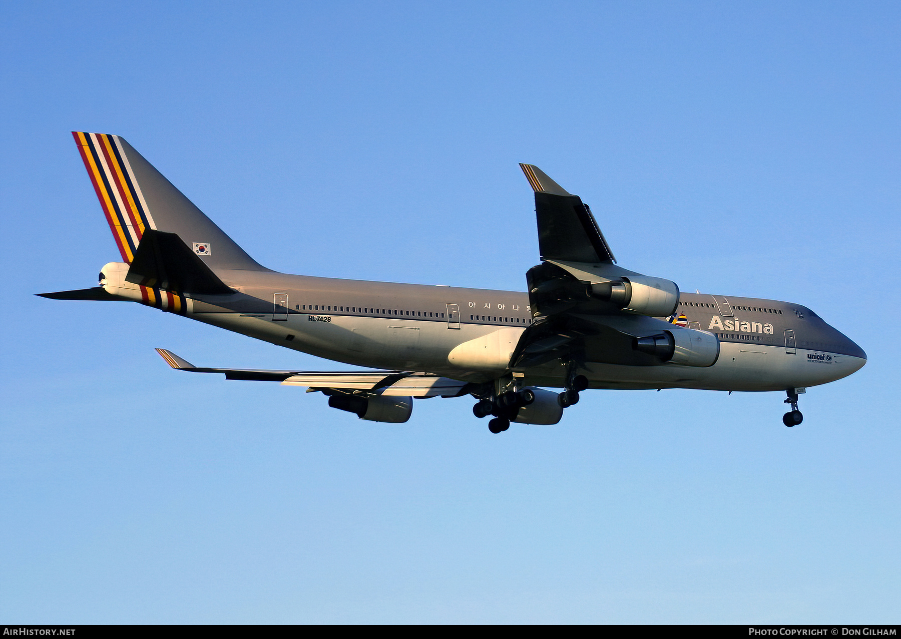 Aircraft Photo of HL7428 | Boeing 747-48E | Asiana Airlines | AirHistory.net #327105