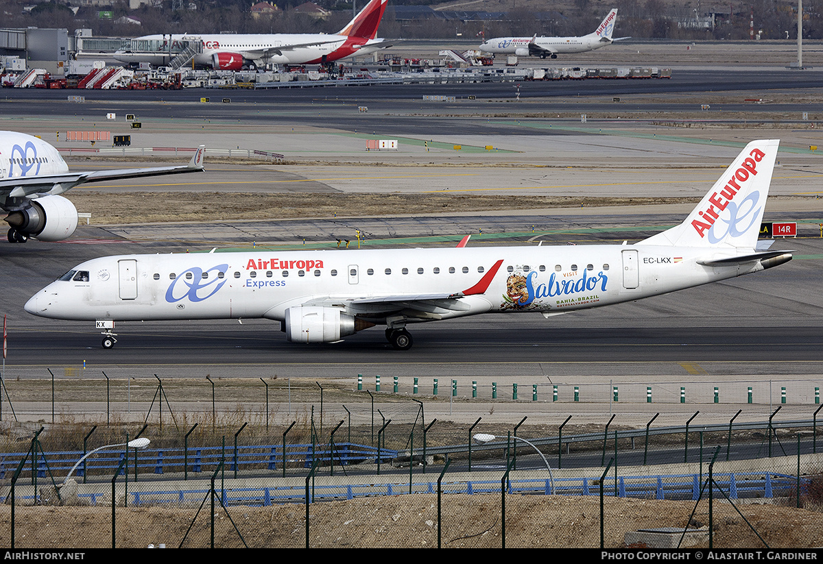Aircraft Photo of EC-LKX | Embraer 195LR (ERJ-190-200LR) | Air Europa Express | AirHistory.net #327227