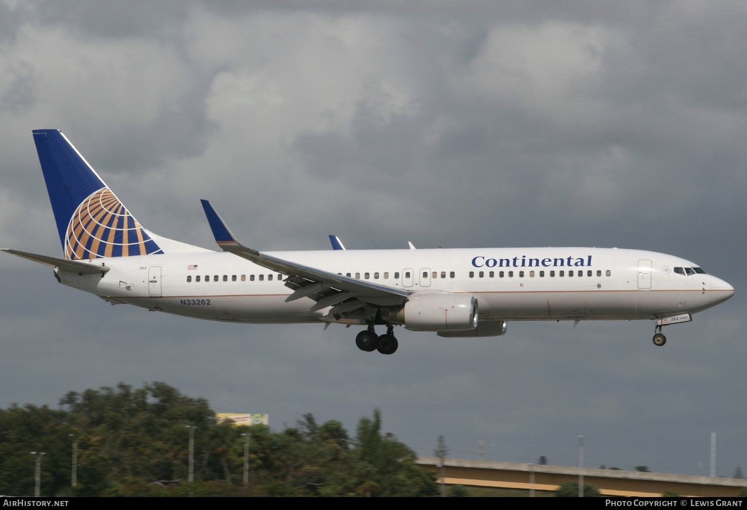 Aircraft Photo of N33262 | Boeing 737-824 | Continental Airlines | AirHistory.net #327276
