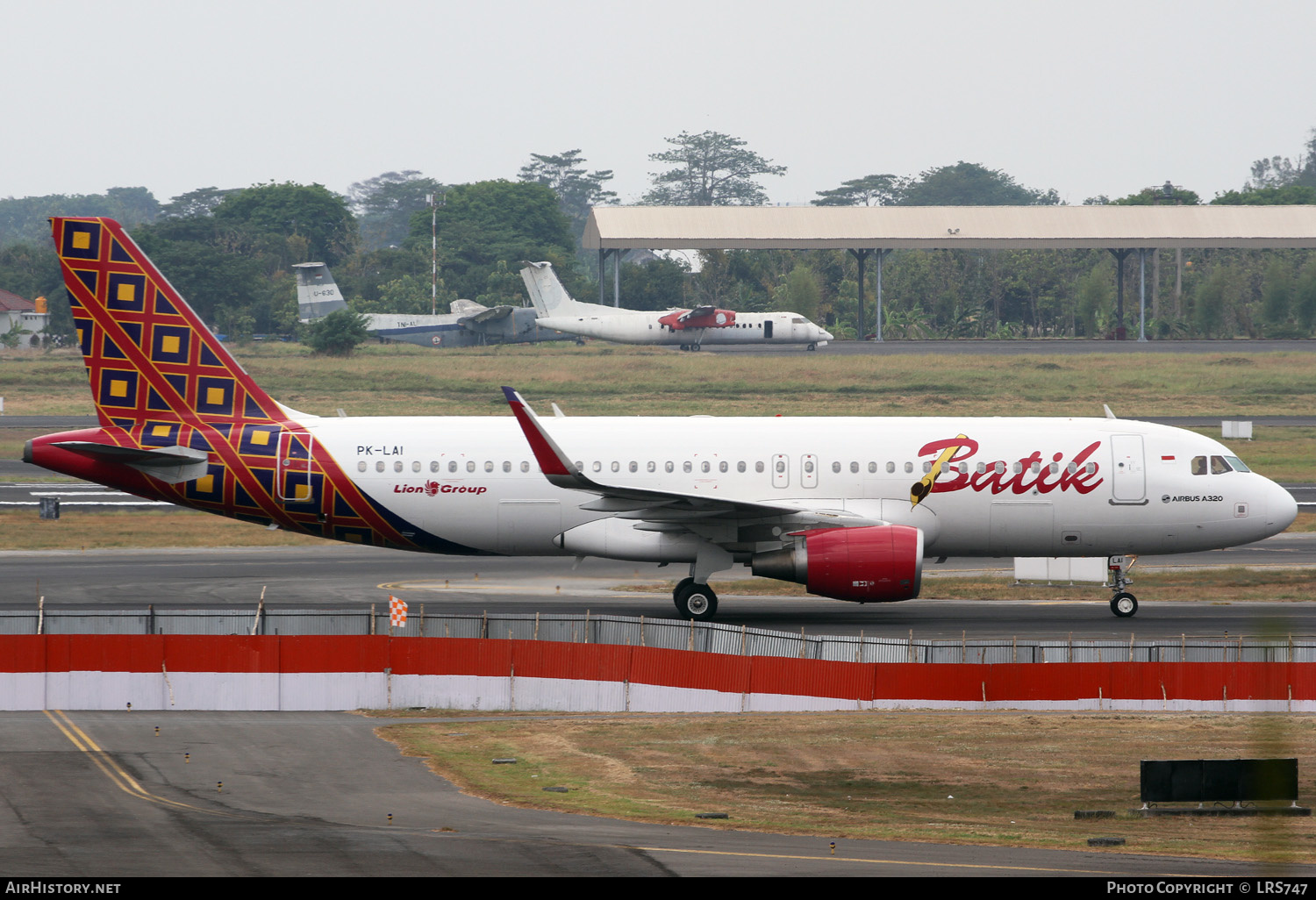 Aircraft Photo of PK-LAI | Airbus A320-214 | Batik Air | AirHistory.net #327323