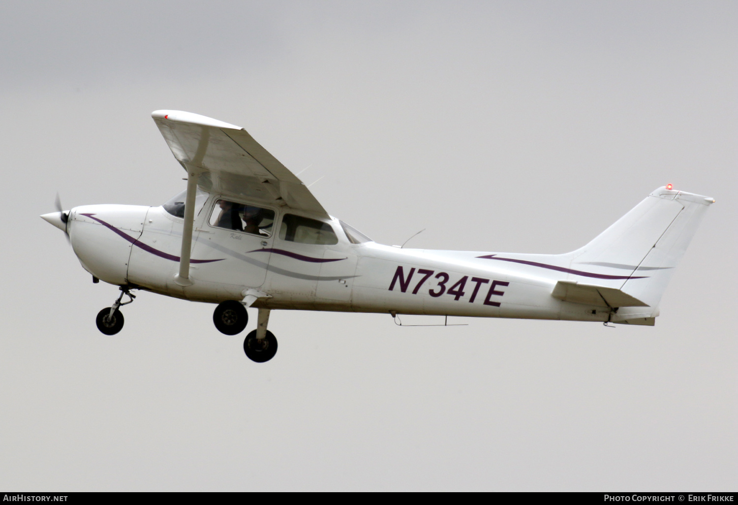 Aircraft Photo of N734TE | Cessna 172N Skyhawk | AirHistory.net #327350