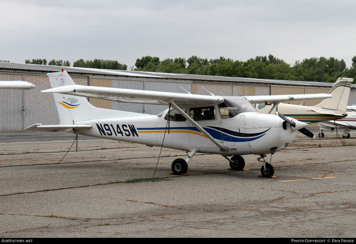 Aircraft Photo of N914SW | Cessna 172S Skyhawk | AirHistory.net #327356