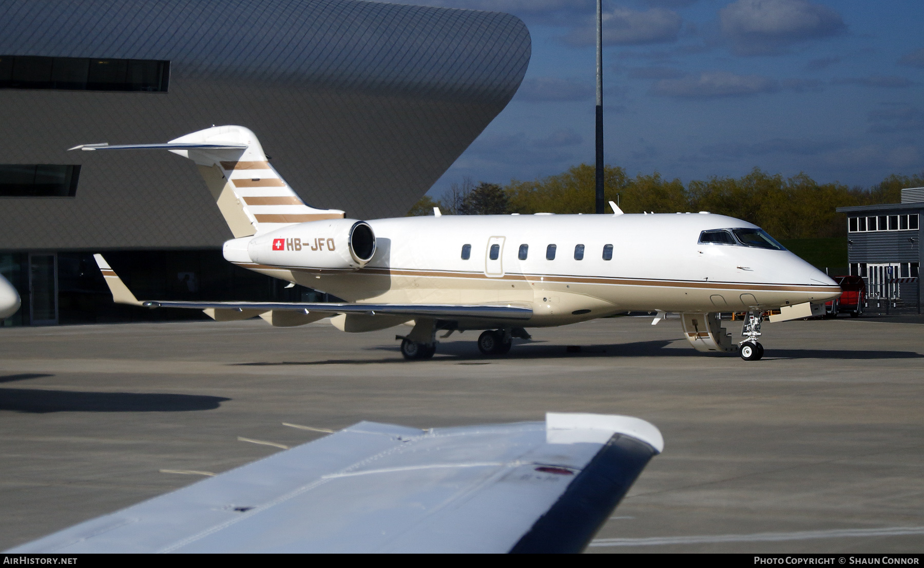 Aircraft Photo of HB-JFO | Bombardier Challenger 300 (BD-100-1A10) | AirHistory.net #327376