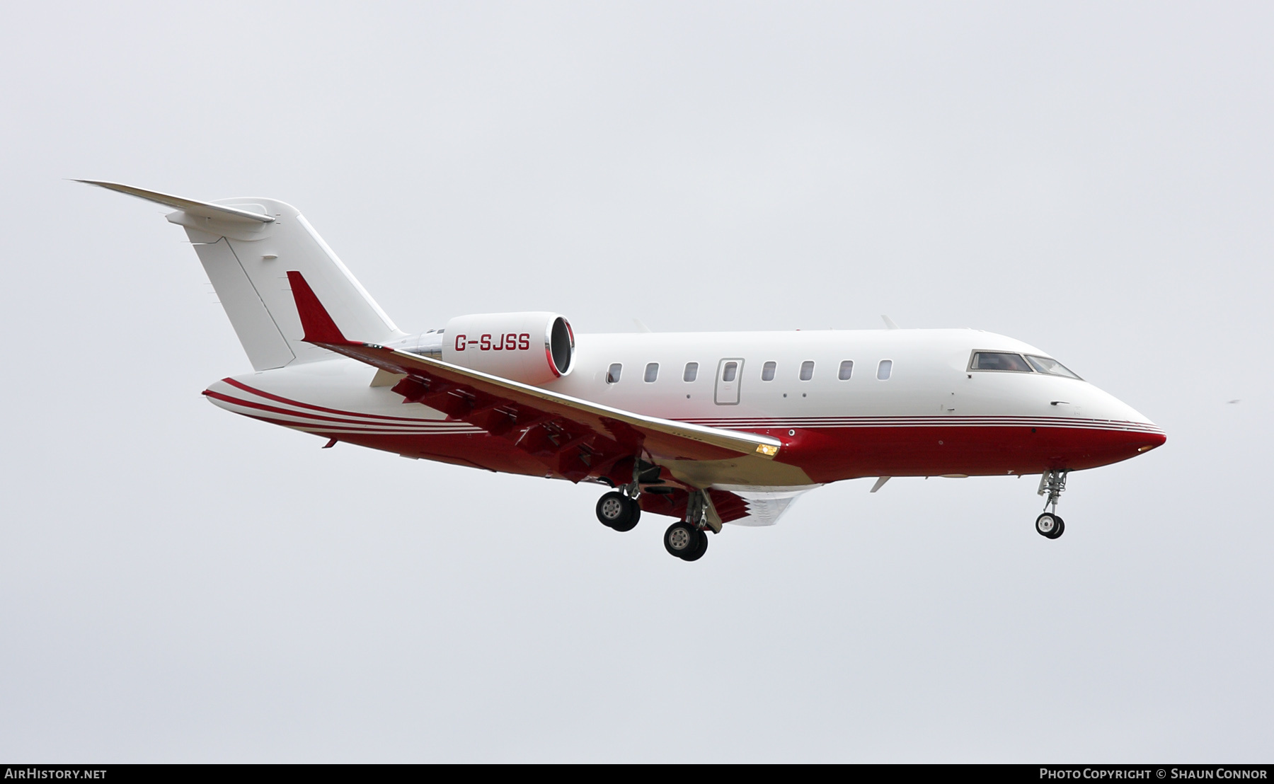 Aircraft Photo of G-SJSS | Bombardier Challenger 605 (CL-600-2B16) | AirHistory.net #327379
