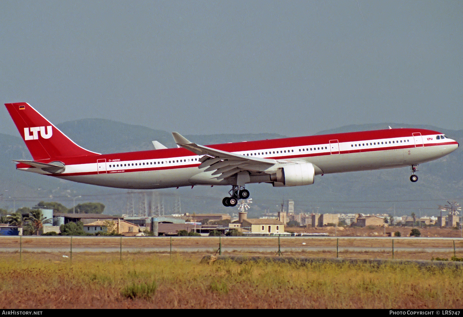 Aircraft Photo of D-AERK | Airbus A330-322 | LTU - Lufttransport-Unternehmen | AirHistory.net #327393