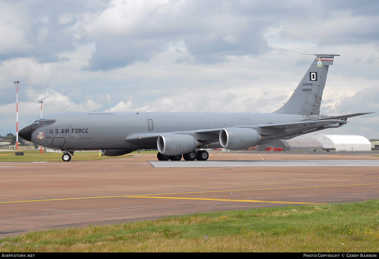 Aircraft Photo of 63-8879 / 38879 | Boeing KC-135R Stratotanker | USA - Air Force | AirHistory.net #327397
