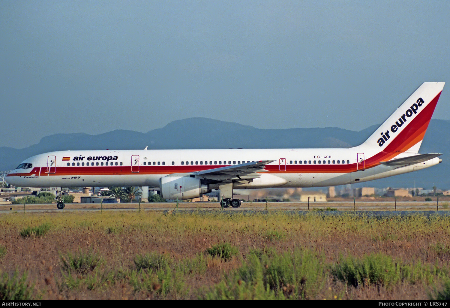 Aircraft Photo of EC-GCB | Boeing 757-236 | Air Europa | AirHistory.net #327401