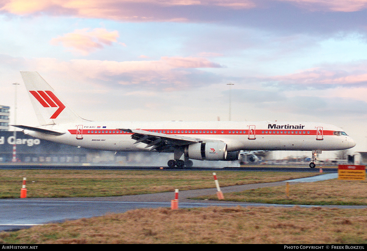 Aircraft Photo of PH-AHI | Boeing 757-27B | Martinair | AirHistory.net #327479