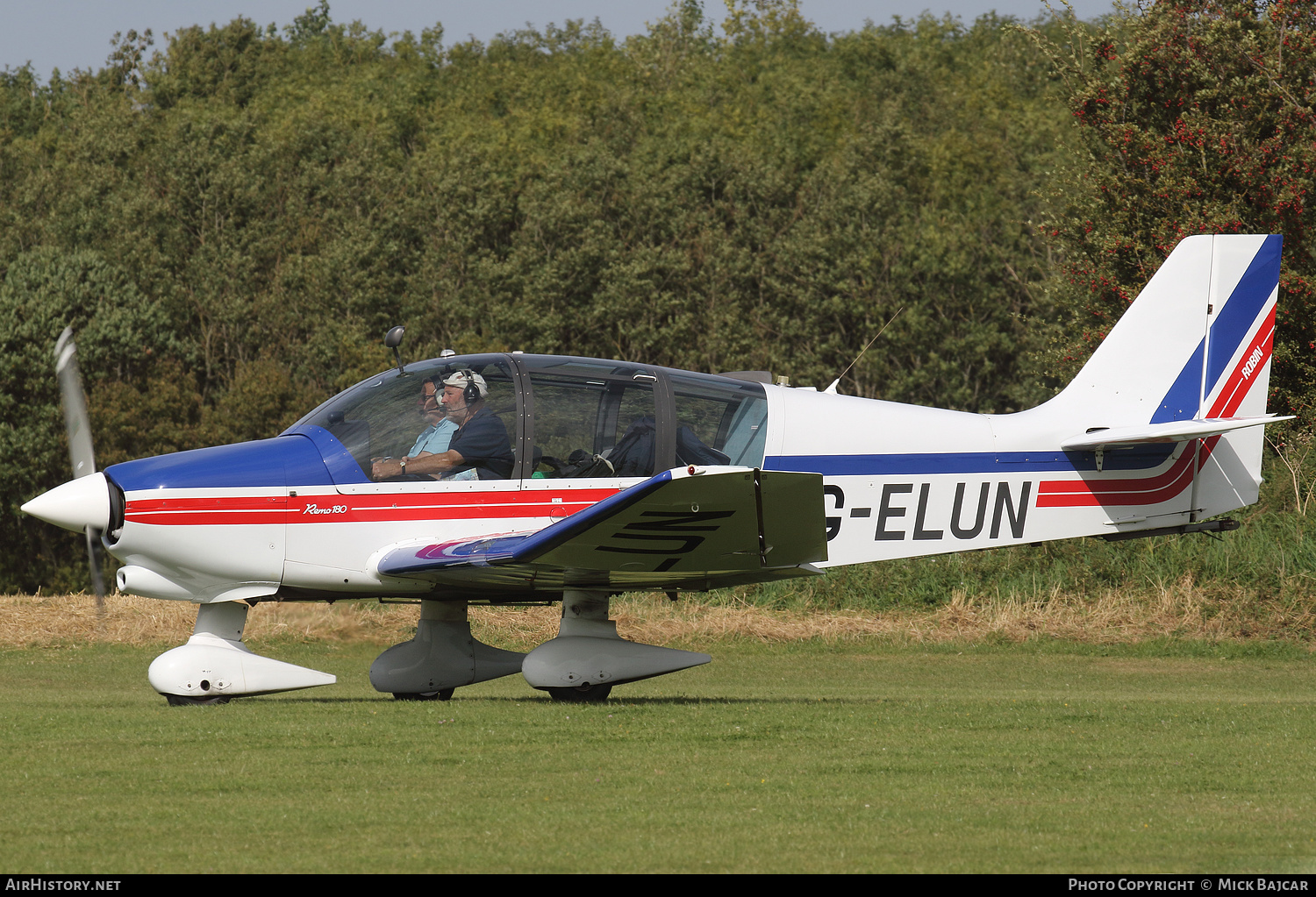 Aircraft Photo of G-ELUN | Robin DR-400-180R Remorqueur | AirHistory.net #327500