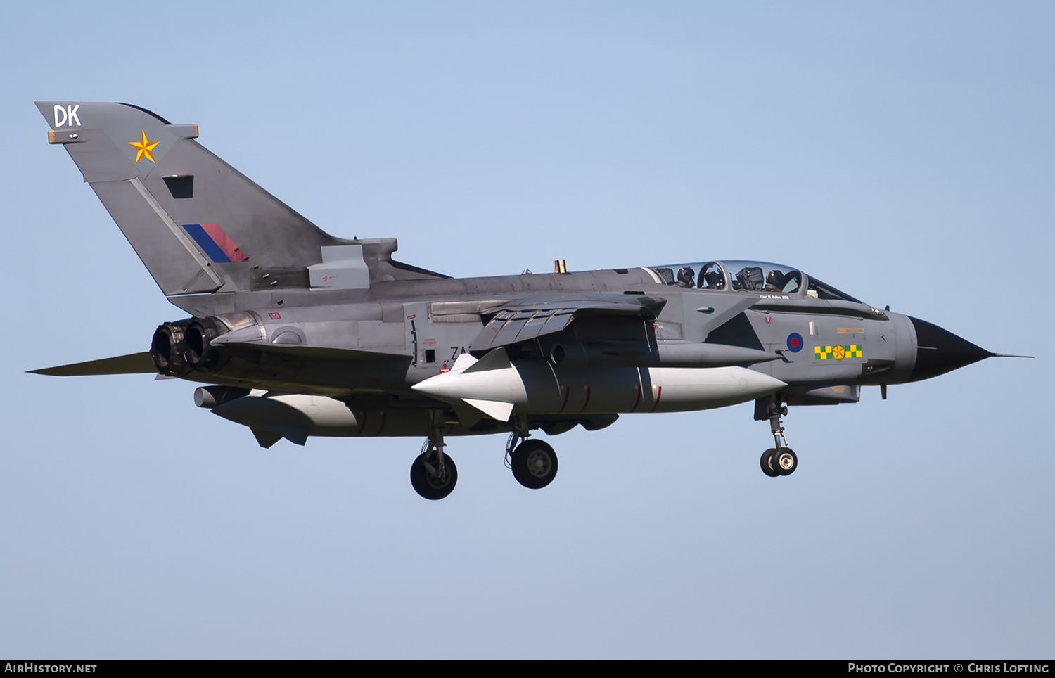 Aircraft Photo of ZA564 | Panavia Tornado GR4 | UK - Air Force | AirHistory.net #327586