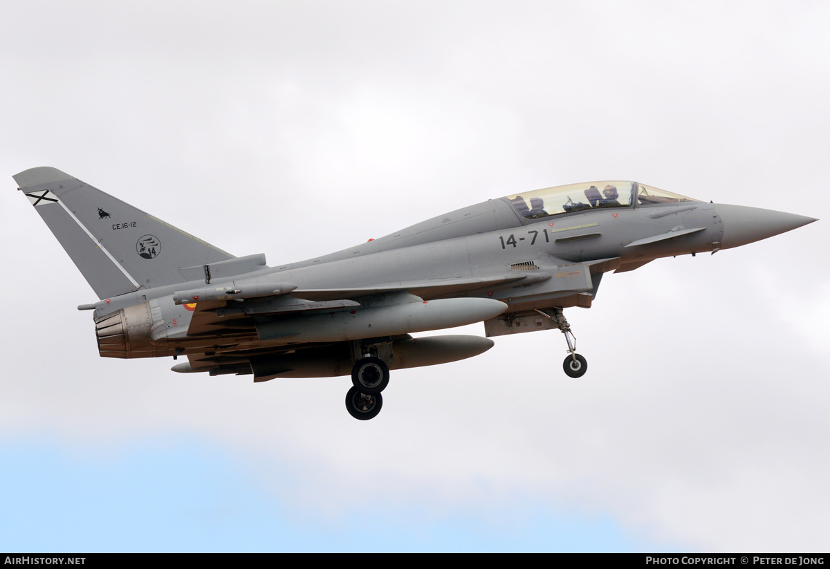 Aircraft Photo of CE.16-12 | Eurofighter EF-2000 Typhoon T | Spain - Air Force | AirHistory.net #327670