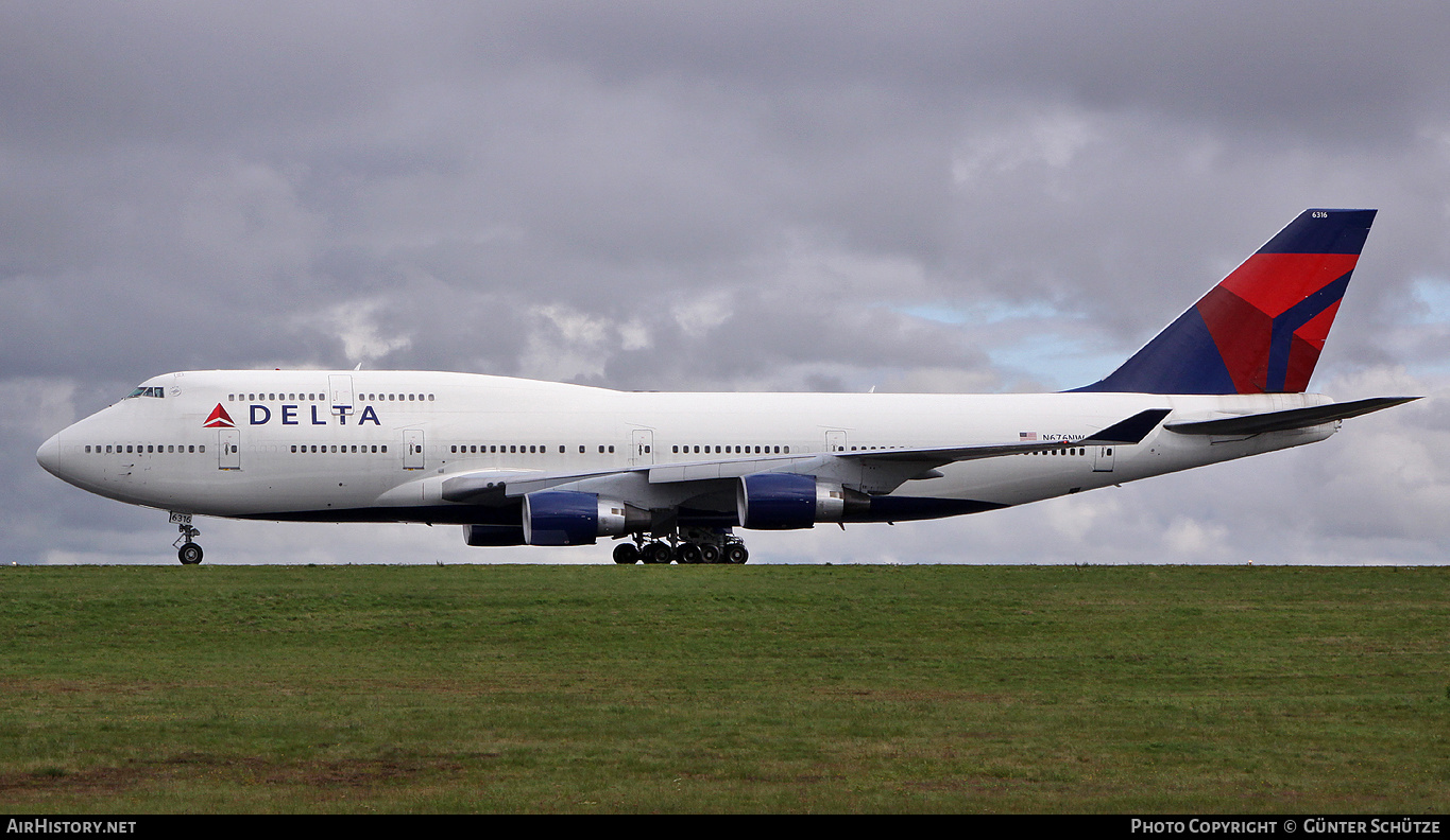 Aircraft Photo of N676NW | Boeing 747-451 | Delta Air Lines | AirHistory.net #327698