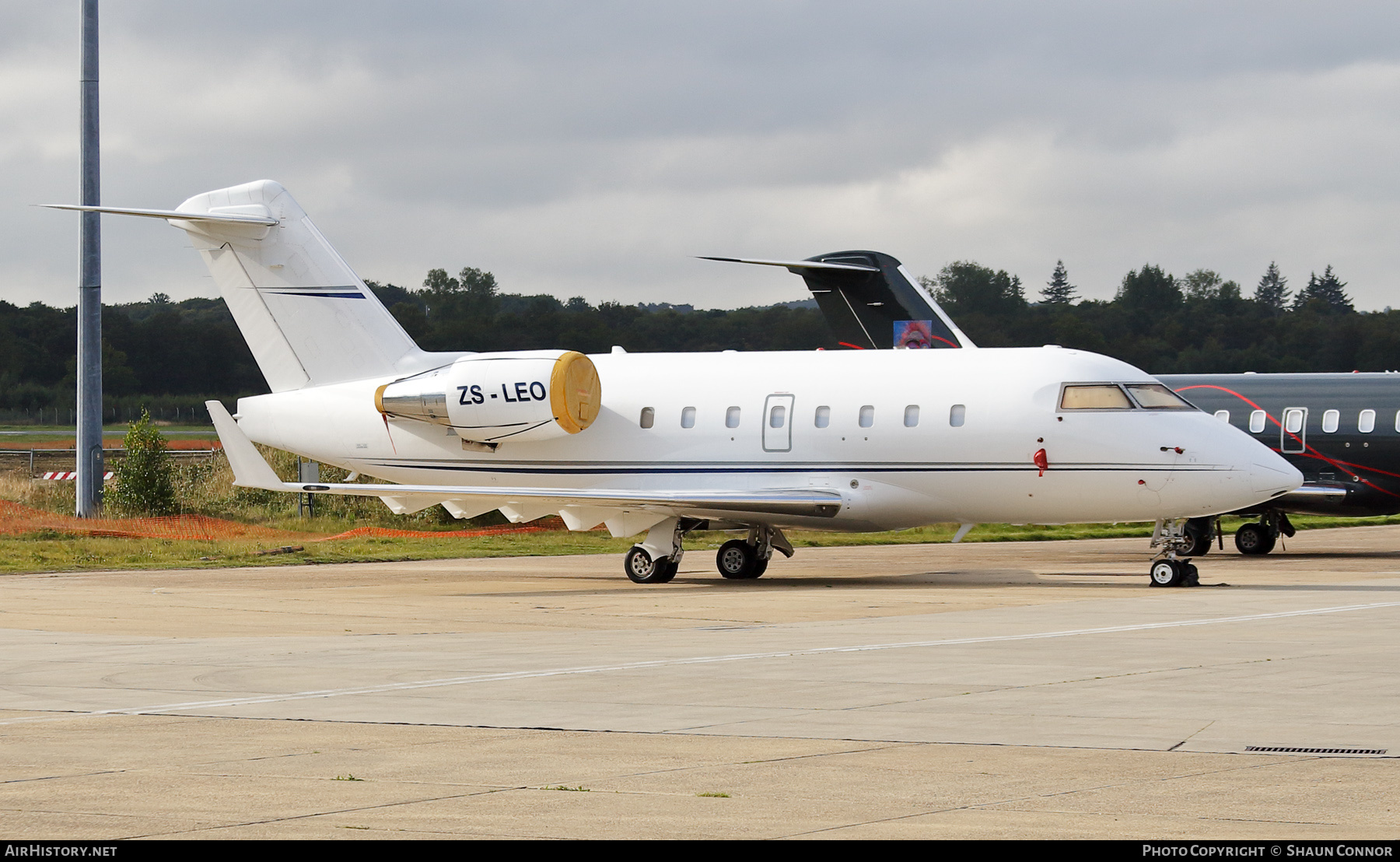 Aircraft Photo of ZS-LEO | Bombardier Challenger 604 (CL-600-2B16) | AirHistory.net #327796
