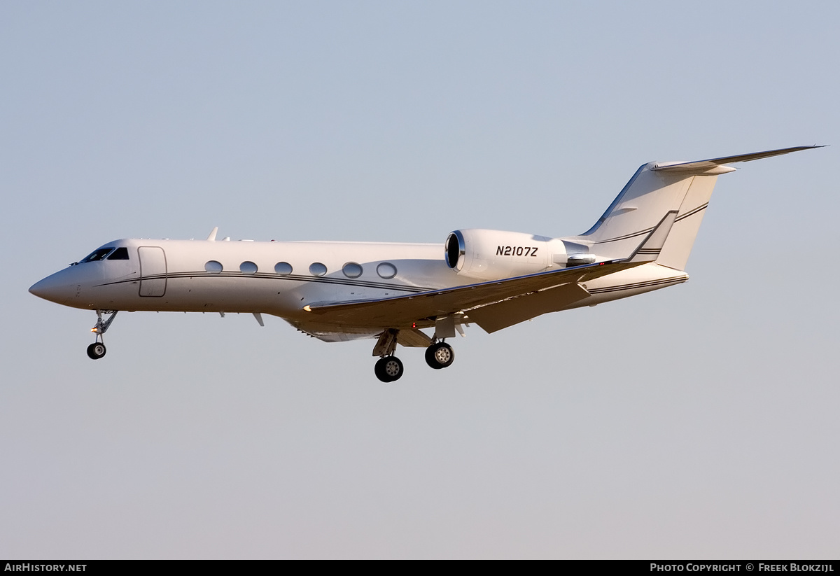 Aircraft Photo of N2107Z | Gulfstream Aerospace G-IV Gulfstream IV | AirHistory.net #327817