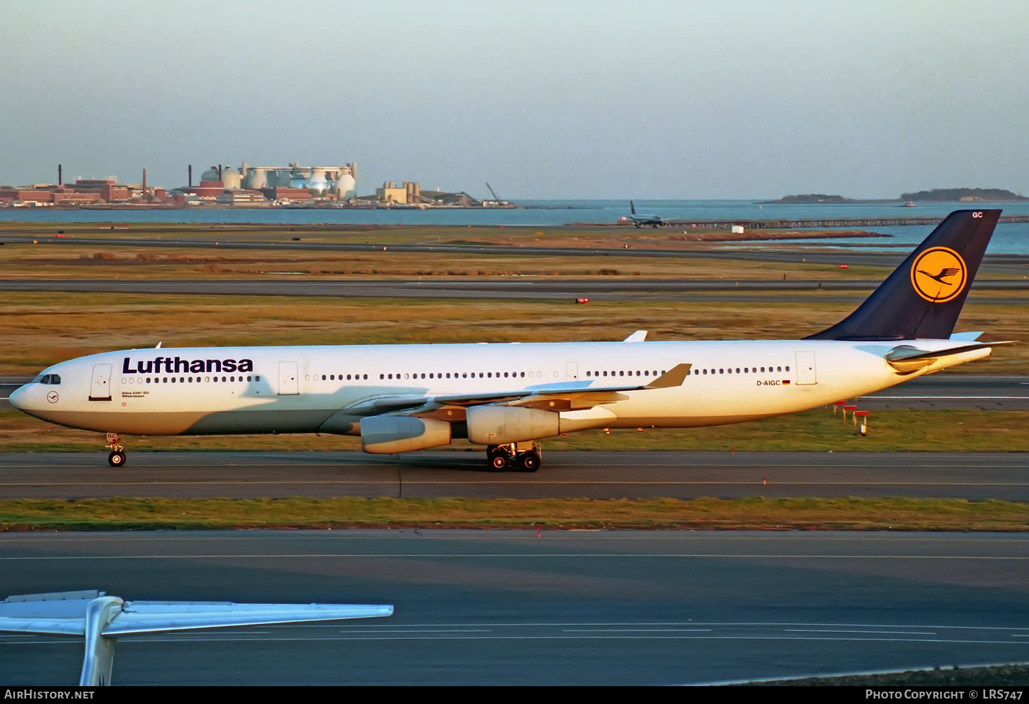 Aircraft Photo of D-AIGC | Airbus A340-311 | Lufthansa | AirHistory.net #327850