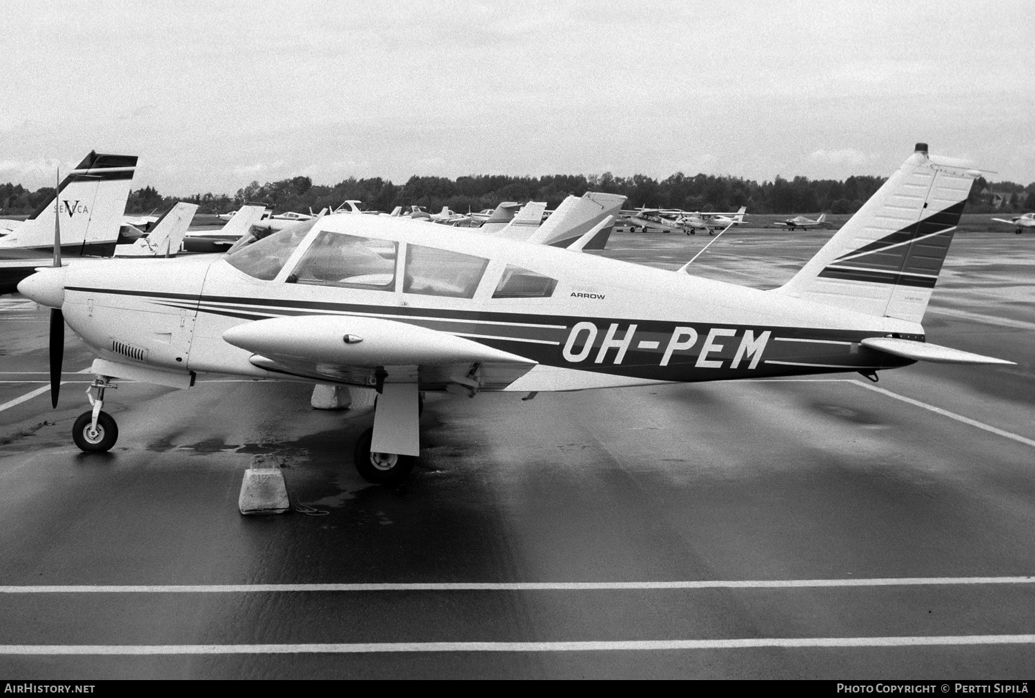 Aircraft Photo of OH-PEM | Piper PA-28R-180 Cherokee Arrow | AirHistory.net #327913