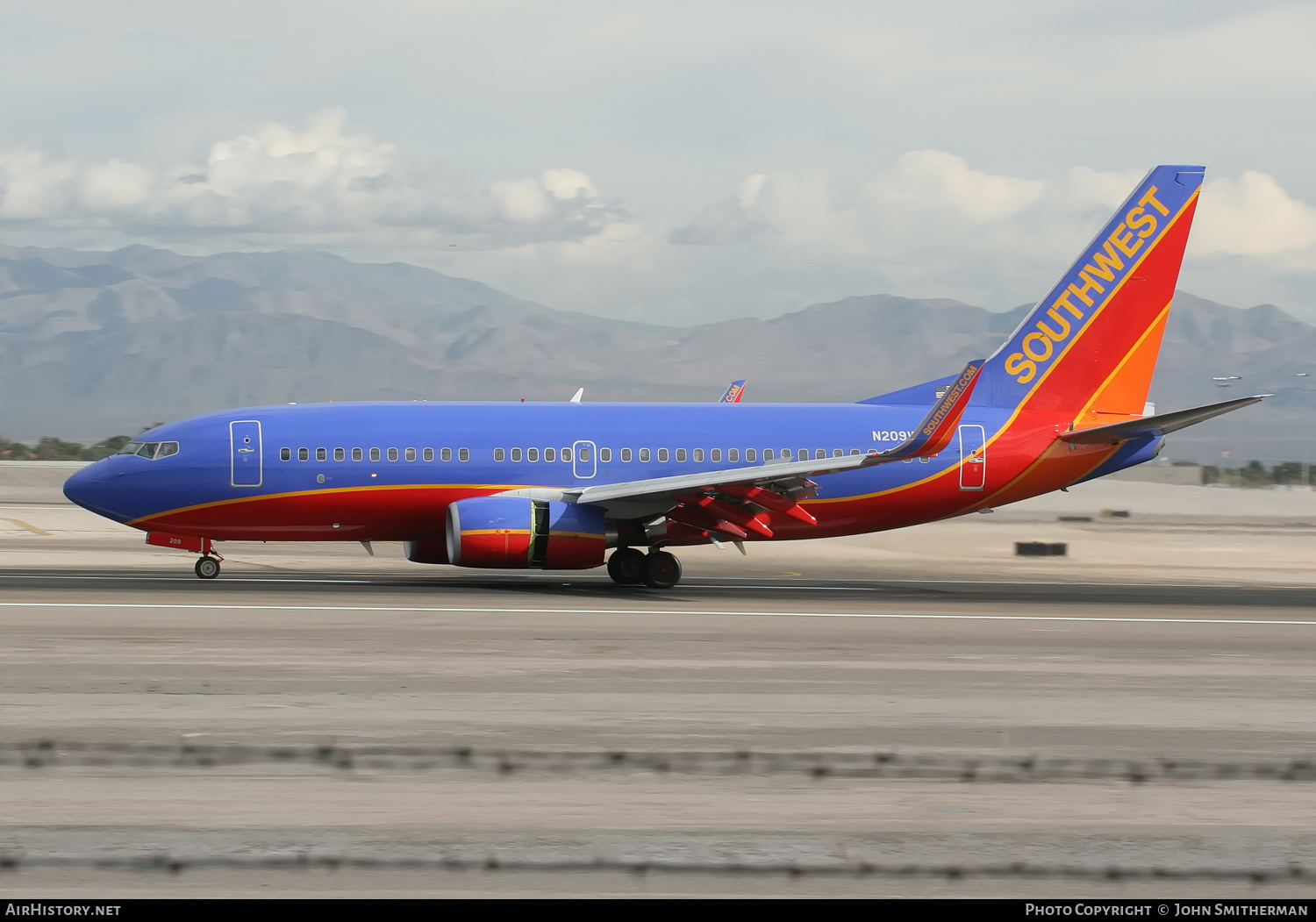 Aircraft Photo of N209WN | Boeing 737-7H4 | Southwest Airlines | AirHistory.net #327926
