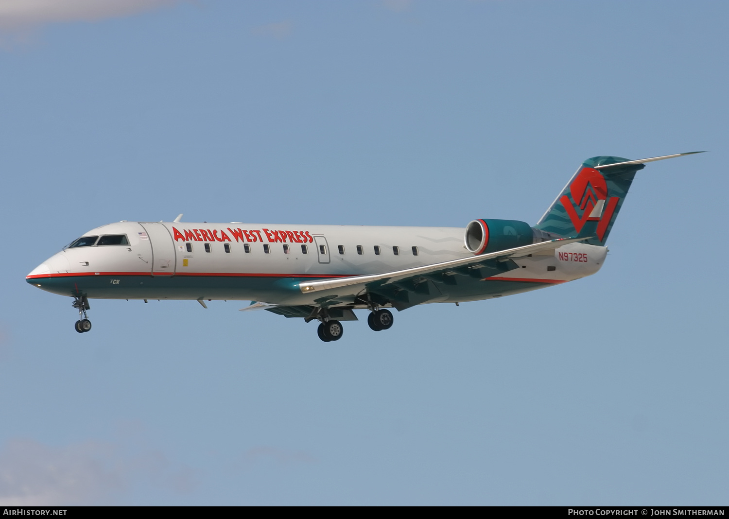Aircraft Photo of N97325 | Bombardier CRJ-200LR (CL-600-2B19) | America West Express | AirHistory.net #327936