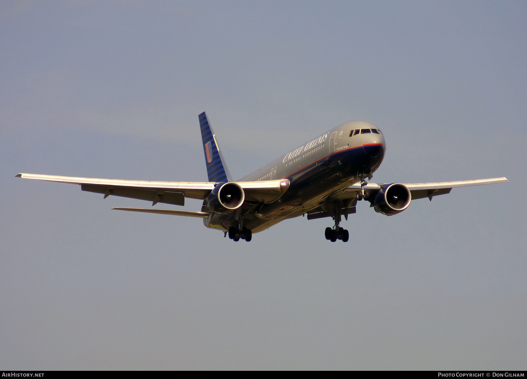 Aircraft Photo of N663UA | Boeing 767-322/ER | United Airlines | AirHistory.net #328029