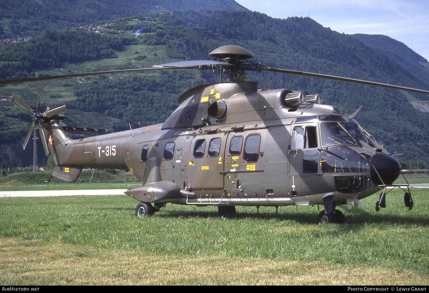 Aircraft Photo of T-315 | Aerospatiale TH89 Super Puma (AS-332M1) | Switzerland - Air Force | AirHistory.net #328128