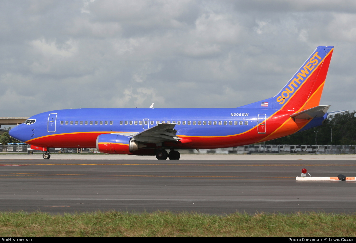 Aircraft Photo of N306SW | Boeing 737-3H4 | Southwest Airlines | AirHistory.net #328138