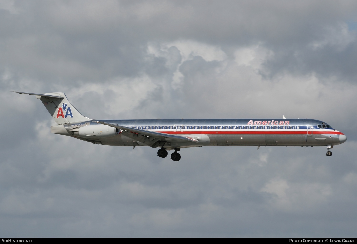 Aircraft Photo of N476AA | McDonnell Douglas MD-82 (DC-9-82) | American Airlines | AirHistory.net #328148
